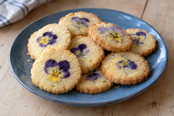 Viola Lemon Shortbread